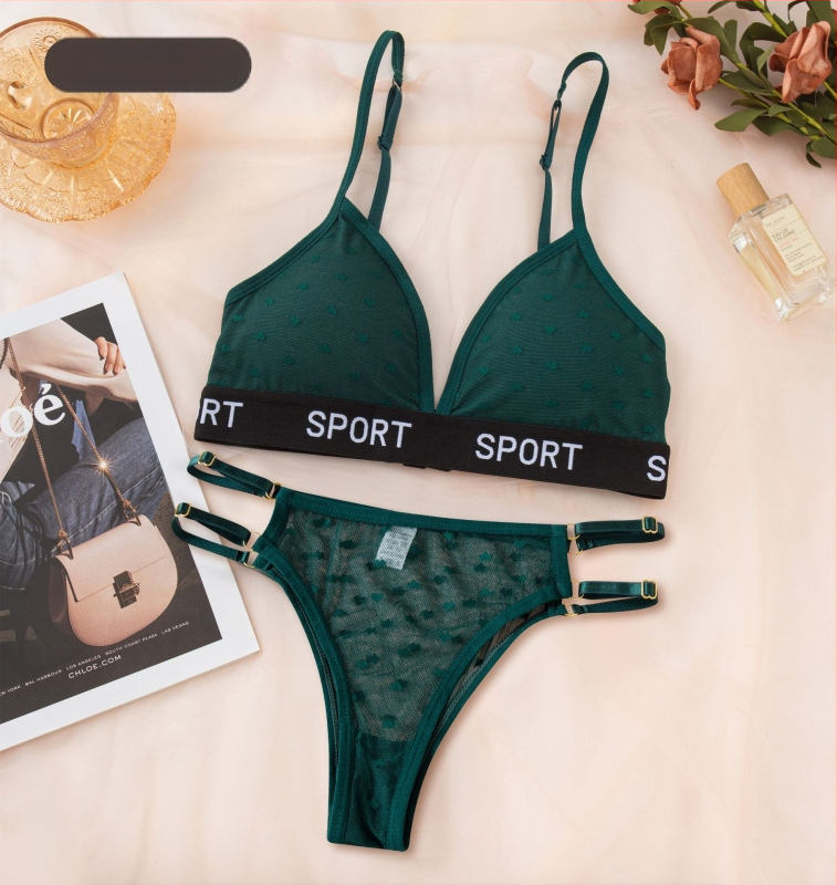 Mežģīņu bezvadu krūšturis komplekts ar trijstūra kausiem, push-up un savilkšanas efekts, elpojošas biksītes ar kokvilnas oderi