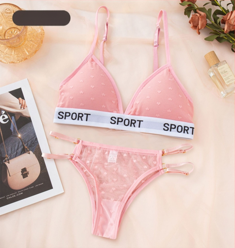 Mežģīņu bezvadu krūšturis komplekts ar trijstūra kausiem, push-up un savilkšanas efekts, elpojošas biksītes ar kokvilnas oderi