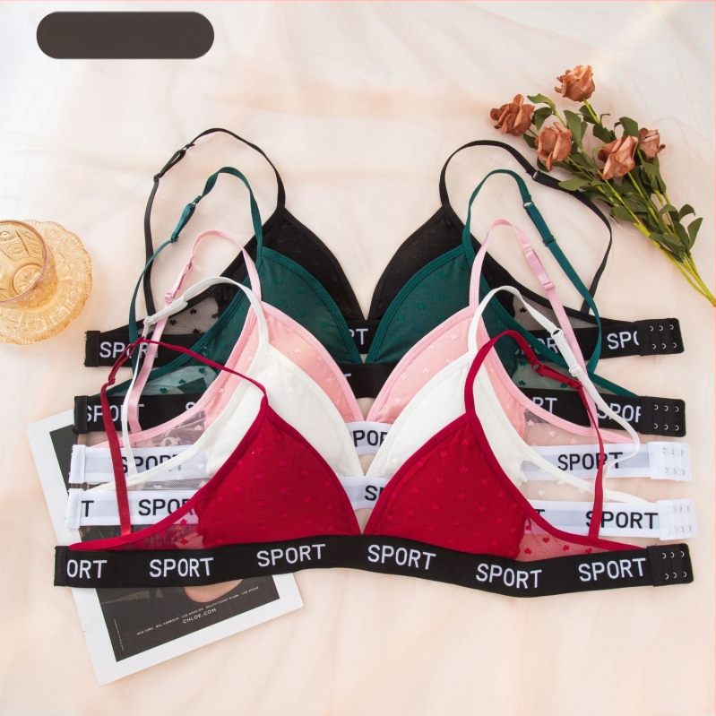 Mežģīņu bezvadu krūšturis komplekts ar trijstūra kausiem, push-up un savilkšanas efekts, elpojošas biksītes ar kokvilnas oderi