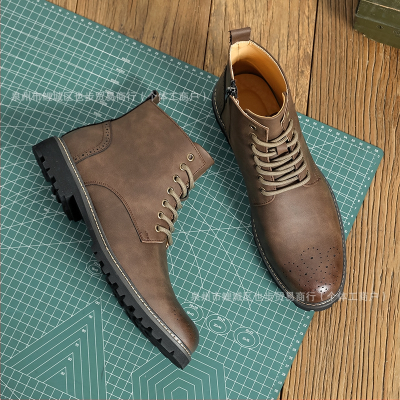 Ανδρικά μποτάκια Martin από PU με μυτερό δάχτυλο, πλαϊνό φερμουάρ, μεσαίο ύψος, PU επάνω μέρος και καουτσούκ σόλα