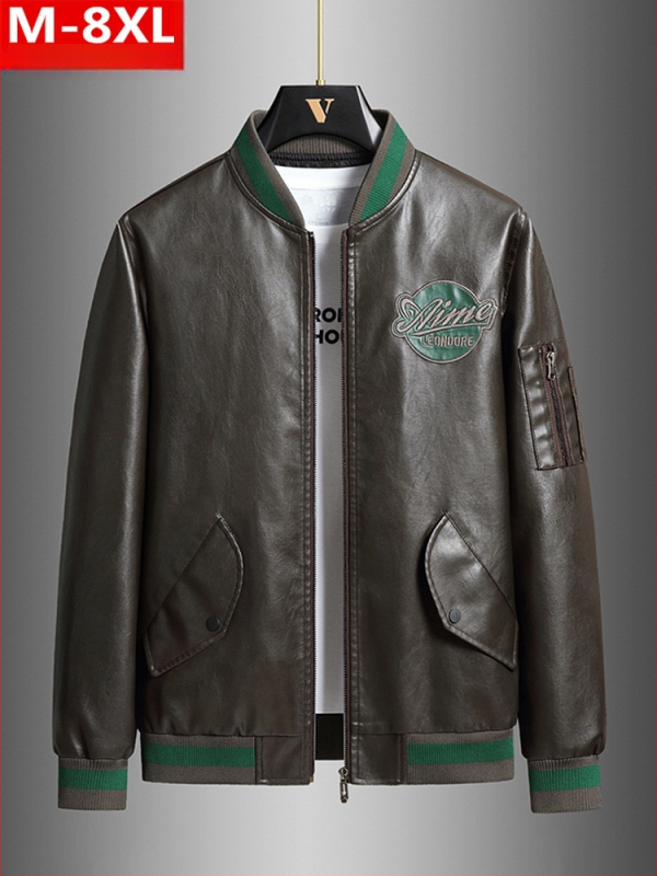 PU ādas jaka ar stāvošu apkakli, rāvējslēdzējs, kabatas ar vāciņiem, poliesteru odere, brīvs piegriezums, pavasaris–rudens