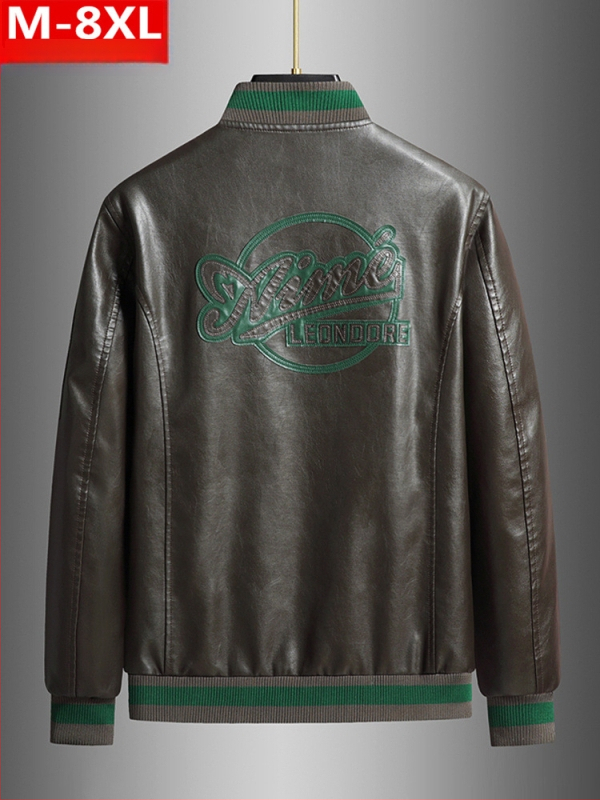 PU ādas jaka ar stāvošu apkakli, rāvējslēdzējs, kabatas ar vāciņiem, poliesteru odere, brīvs piegriezums, pavasaris–rudens