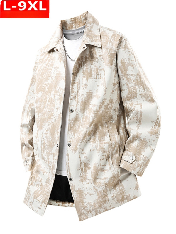 Palton camuflat, croială lejeră, lungime medie 65–80 cm, guler turn-down, închidere cu nasturi la față, material poliester, căptușeală poliester, stil Hong Kong