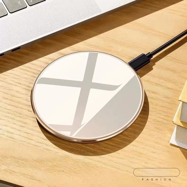 Datora galda bezvadu uzlādzējs, 15W, apaļš alumīnija sakausējuma korpuss, 2A izeja, QC2.0, saderīgs ar Apple un Huawei