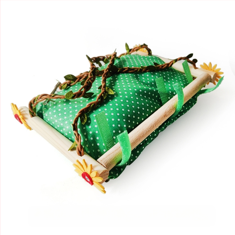 Σετ παιχνιδιών για πουλιά: κούνια, φωλιά από βαμβάκι, πάσσαλος για παπαγάλο με σχέδιο τίγρης, βάση με τίγερ μοτίβο, γέφυρα για ποντίκι (Εισαγωγή: Όχι; Ιδιοκτησία μάρκας: Ναι; Διασυνοριακή εξαγωγή: Ναι; Κύριες αγορές: Ευρώπη, Βόρεια Αμερική, Νότια Αμερική)