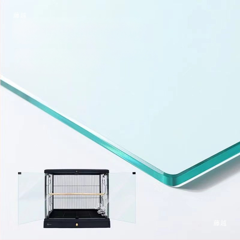 Cușcă pentru papagali – transparentă; Material: Alt; Origine: Alt; Importat: Nu.