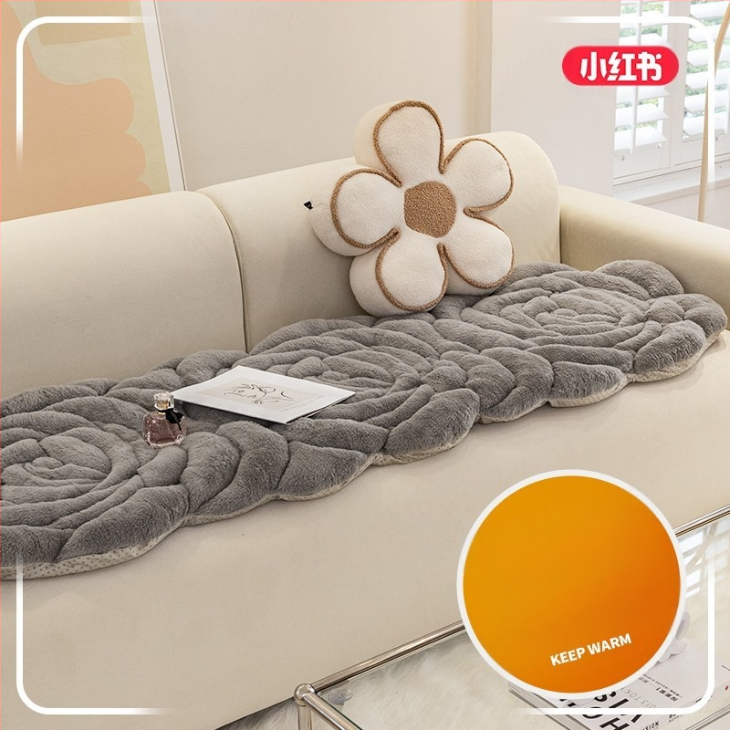 Nereguliarios formos pliušinė sofa pagalvėlė su augalų ir gėlių raštu, paprastas ir šiuolaikinis stilius, Tiger prekės ženklas