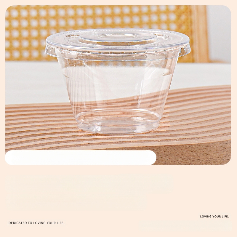 Deserto puodelių pakuotė (apvalios formos, iš plastiko, talpa mažiau nei 100 ml, skirtos pieno arbatinių parduotuvėms, mikrobangų krosnelė neprieinama)