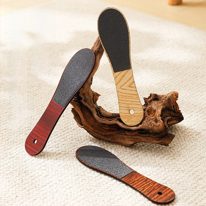 Fișier pentru picioare cu șmirghel, dublă față, pentru exfolierea pielii moarte și îndepărtarea calusurilor