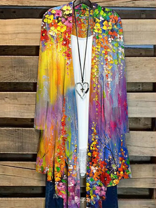 Moteriški marškiniai su ilgomis rankovėmis su spauda, ilgesnė kirpimo linija ir kailio apykakle, poliesteris