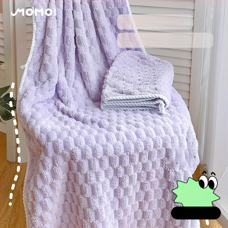 Set baie din trei piese: prosop de înfășurat pentru adulți, căciulă de uscare a părului și prosop; bumbac 100%, fir 150D, marca Silent Love