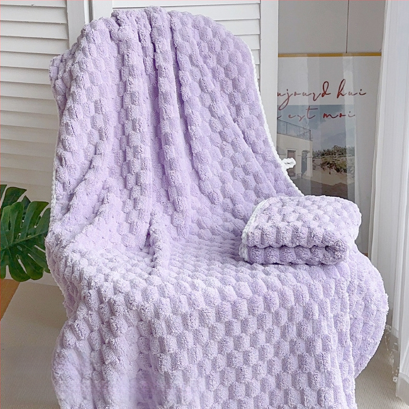 Set baie din trei piese: prosop de înfășurat pentru adulți, căciulă de uscare a părului și prosop; bumbac 100%, fir 150D, marca Silent Love