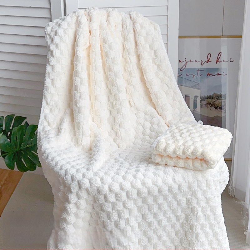 Set baie din trei piese: prosop de înfășurat pentru adulți, căciulă de uscare a părului și prosop; bumbac 100%, fir 150D, marca Silent Love