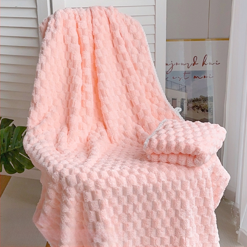 Set baie din trei piese: prosop de înfășurat pentru adulți, căciulă de uscare a părului și prosop; bumbac 100%, fir 150D, marca Silent Love