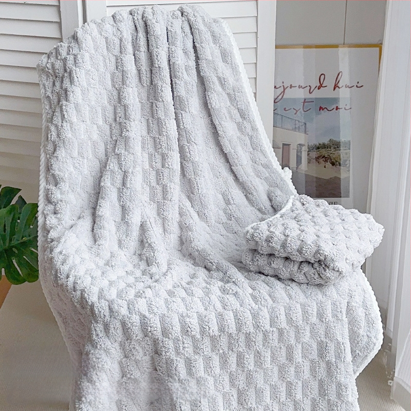 Set baie din trei piese: prosop de înfășurat pentru adulți, căciulă de uscare a părului și prosop; bumbac 100%, fir 150D, marca Silent Love