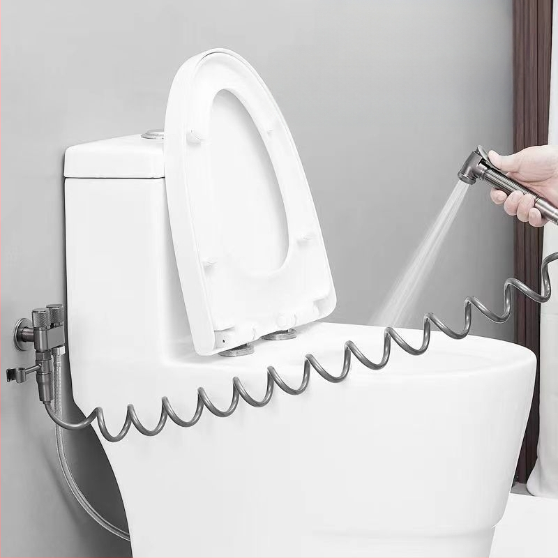 Set pištolja za pranje WC-a s ugradbenom instalacijom, bakreno tijelo, dvostruki izlaz, kutni ventil