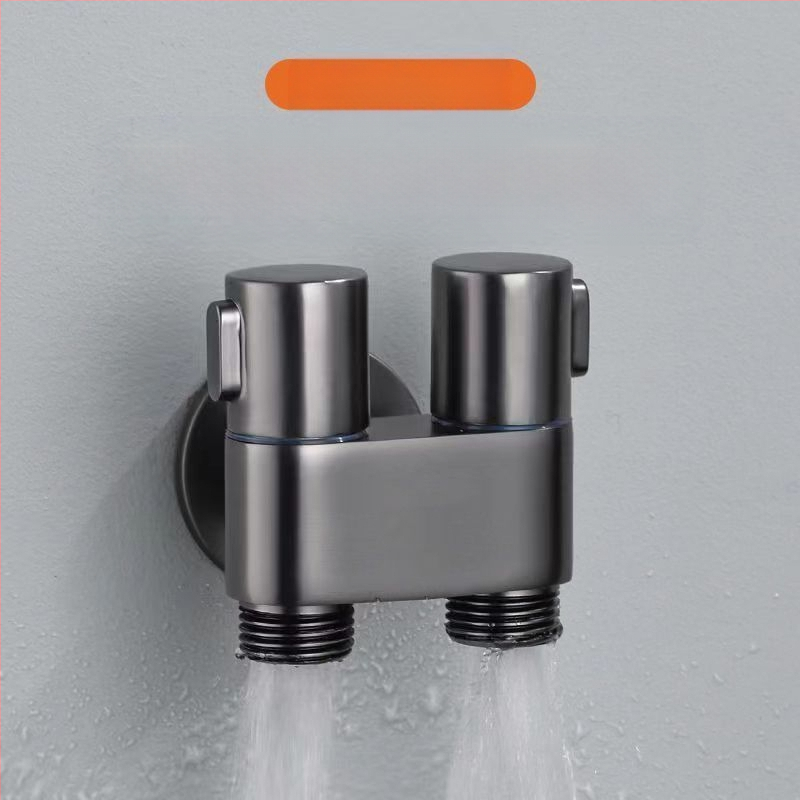 Set pištolja za pranje WC-a s ugradbenom instalacijom, bakreno tijelo, dvostruki izlaz, kutni ventil