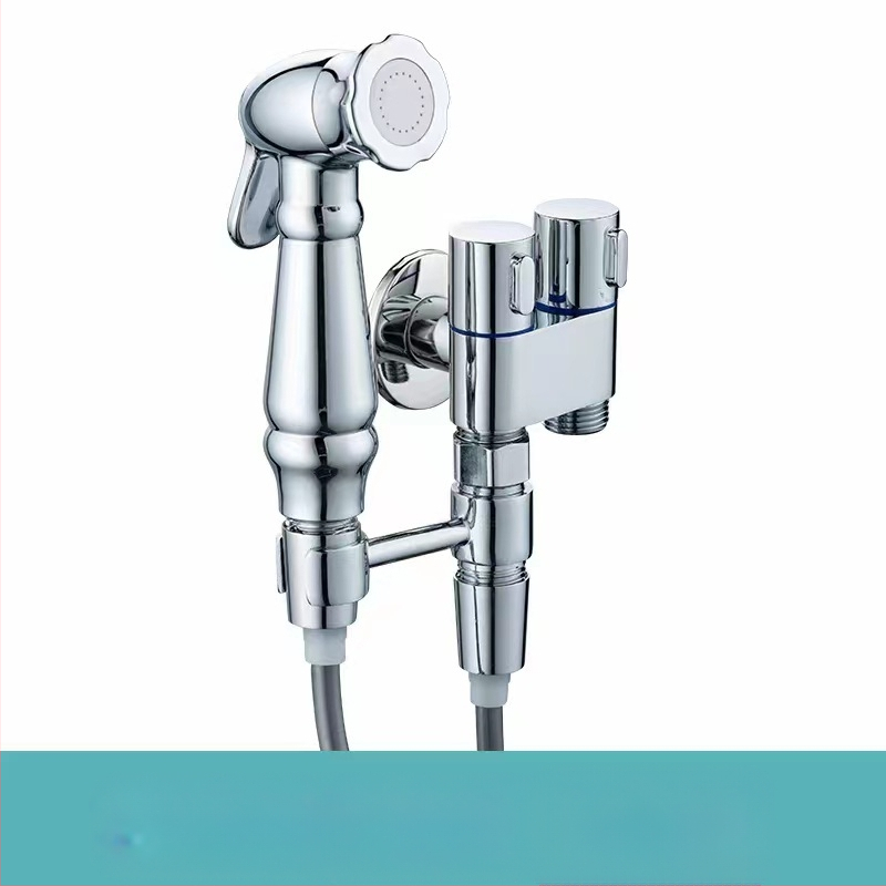 Set pištolja za pranje WC-a s ugradbenom instalacijom, bakreno tijelo, dvostruki izlaz, kutni ventil