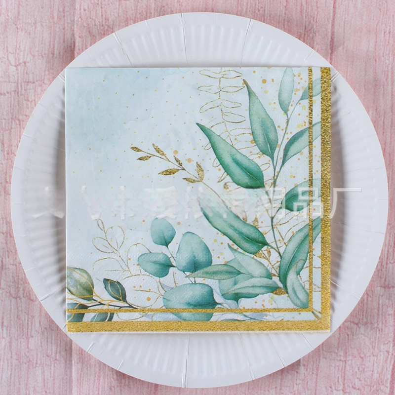 Χαρτοπετσέτα με εκτύπωση τροπικού δάσους σε σκανδιναβικό στυλ, 3-πλά, από virgin ξυλοπολτό, 20 φύλλα, 70 g, δυνατότητα εκτύπωσης λογότυπου