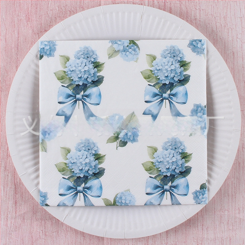 Χαρτοπετσέτα με εκτύπωση τροπικού δάσους σε σκανδιναβικό στυλ, 3-πλά, από virgin ξυλοπολτό, 20 φύλλα, 70 g, δυνατότητα εκτύπωσης λογότυπου