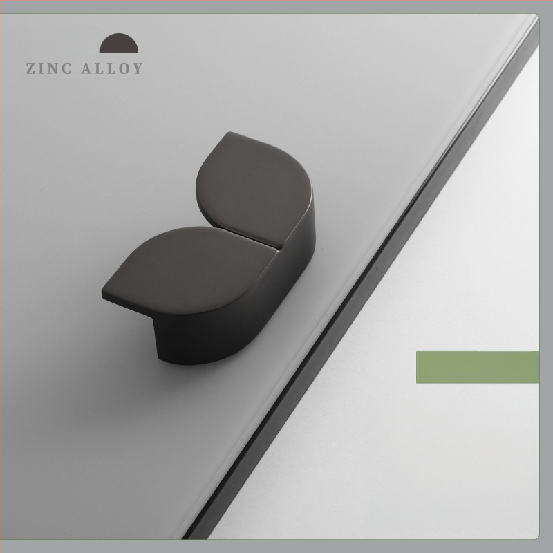 Pora spintos rankenėlių — cinko lydinys, elektroplatavimas, šiuolaikinis minimalistinis stilius, modelis 6223-6225