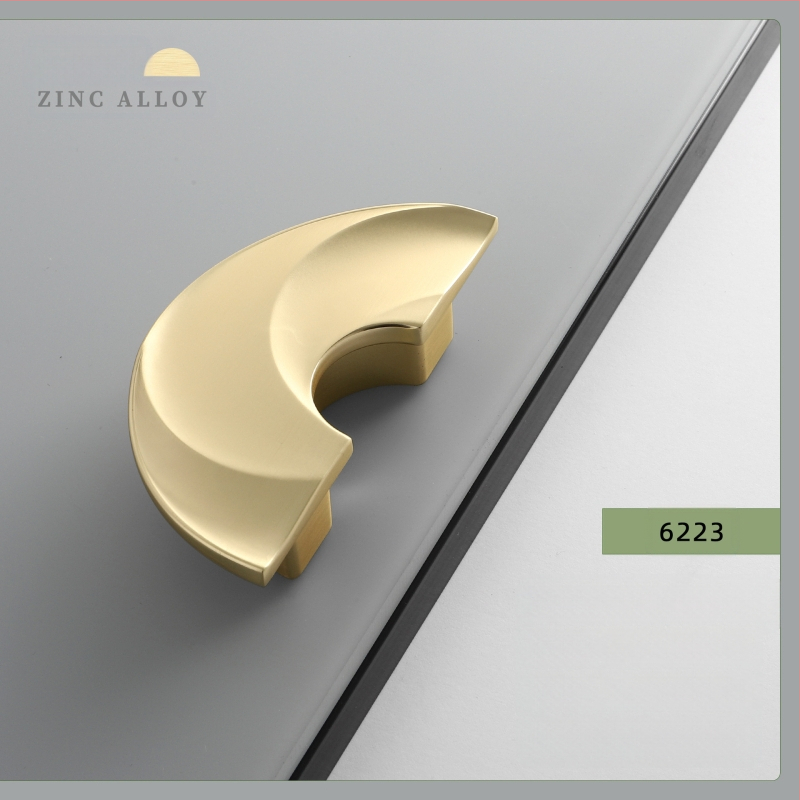 Pora spintos rankenėlių — cinko lydinys, elektroplatavimas, šiuolaikinis minimalistinis stilius, modelis 6223-6225