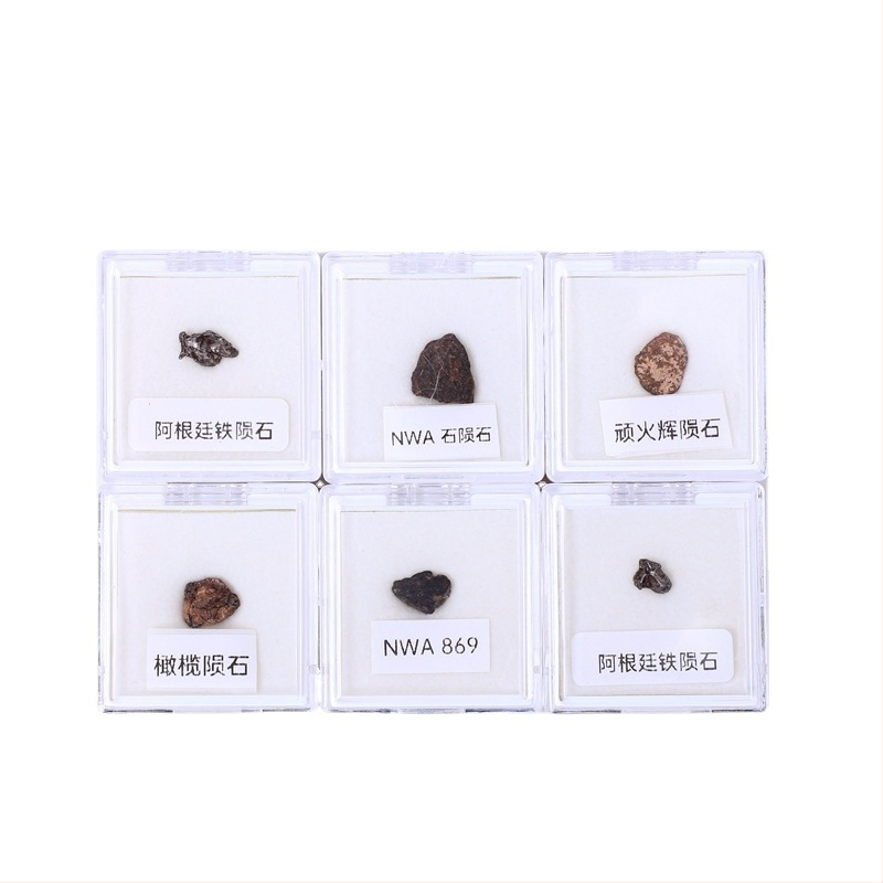 Μενταγιόν Campo από ολιβινωμένο μετεωρίτη, γεωμετρικός σχεδιασμός, δείγμα δώρου