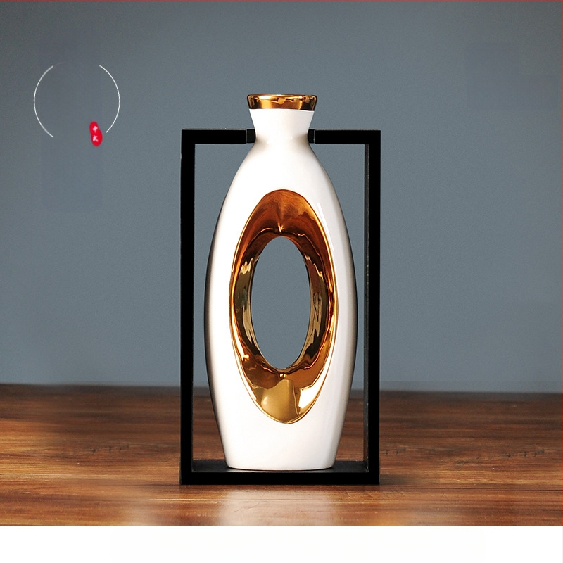 Namų dekoratyvinė figūra, rankų darbo, augalo motyvas, naujas kinietiškas stilius, medžiaga: plastikas ir derva