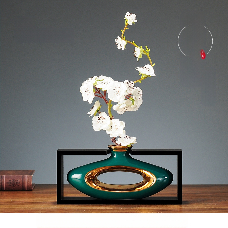 Namų dekoratyvinė figūra, rankų darbo, augalo motyvas, naujas kinietiškas stilius, medžiaga: plastikas ir derva