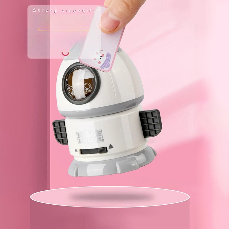 JZXMT-001KMY Rankraštinė vardų lipdukas, ruloninė lipdukinė etiketė klasei, 300 lipdukų puslapyje