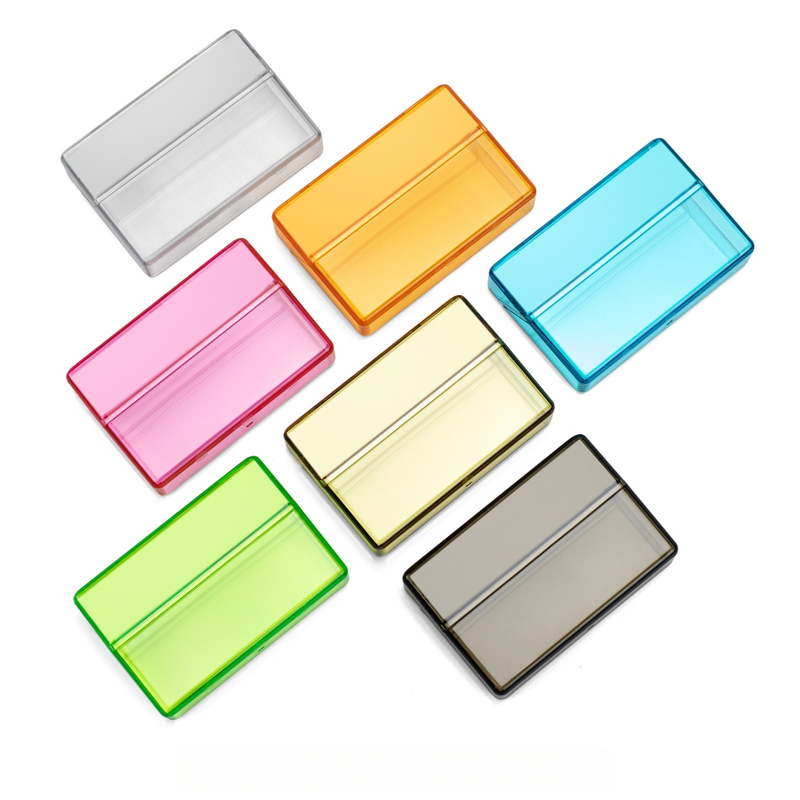 Cigarešu kārba – plastmasas, minimālistiskais dizains; mitrumizturīgs un spiedienizturīgs; 20 cigarešu ietilpība