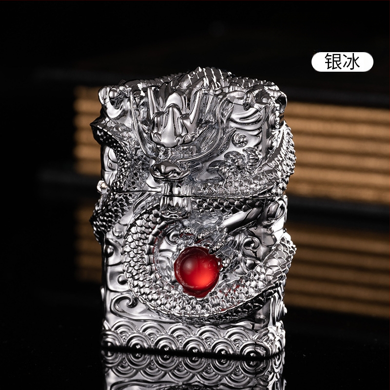 Αναπτήρας κηροζίνης με μεταλλικό σώμα, επαναχρησιμοποιούμενος, μοντέρνο μινιμαλιστικό στυλ, χωρίς προστασία από τον άνεμο