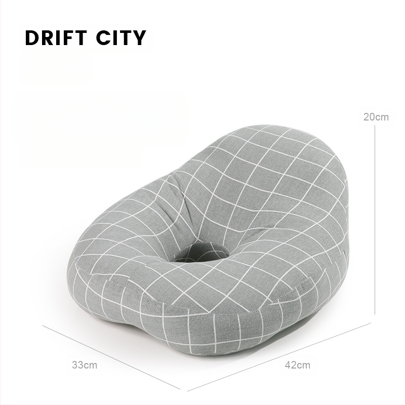 Γραφείου αντιαιμορροϊκό μαξιλάρι καθίσματος; στήριξη μέσης, αποσυμπίεση της ουράς; υλικό: πολυεστερική ίνα; γέμισμα: PP βάμβακι; μάρκα: Drifting City; μοτίβο: 20948996834; προσαρμογή επεξεργασίας: Ναι