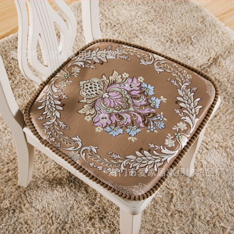 Σκανδιναβικό μαξιλαράκι καρεκλας σε σχήμα U, μοτίβο φυτών και λουλουδιών, πολυεστερική ίνα