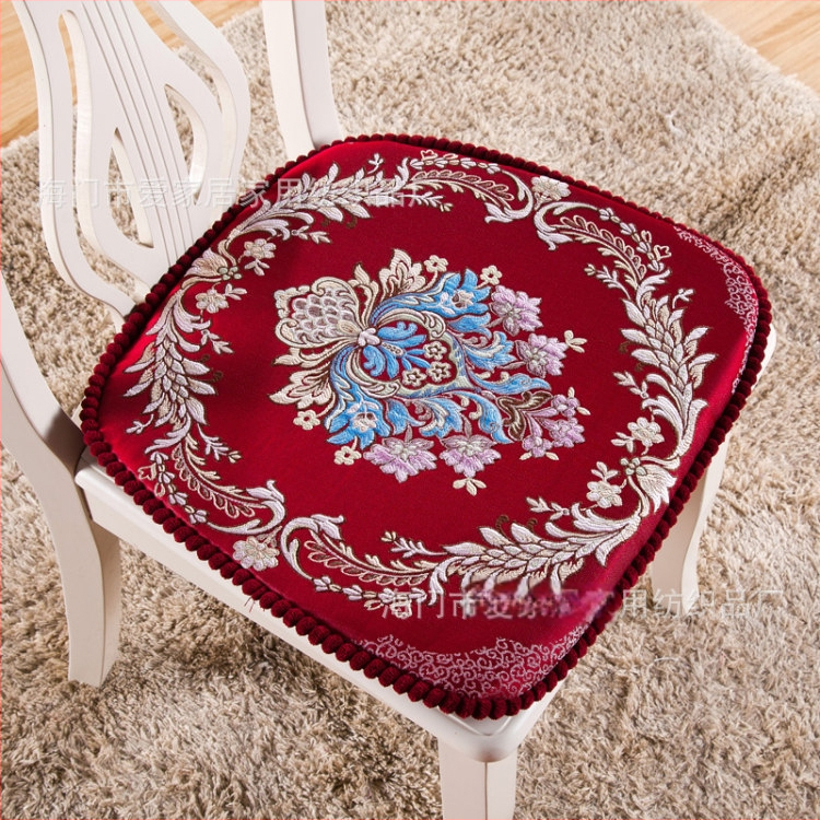 Σκανδιναβικό μαξιλαράκι καρεκλας σε σχήμα U, μοτίβο φυτών και λουλουδιών, πολυεστερική ίνα