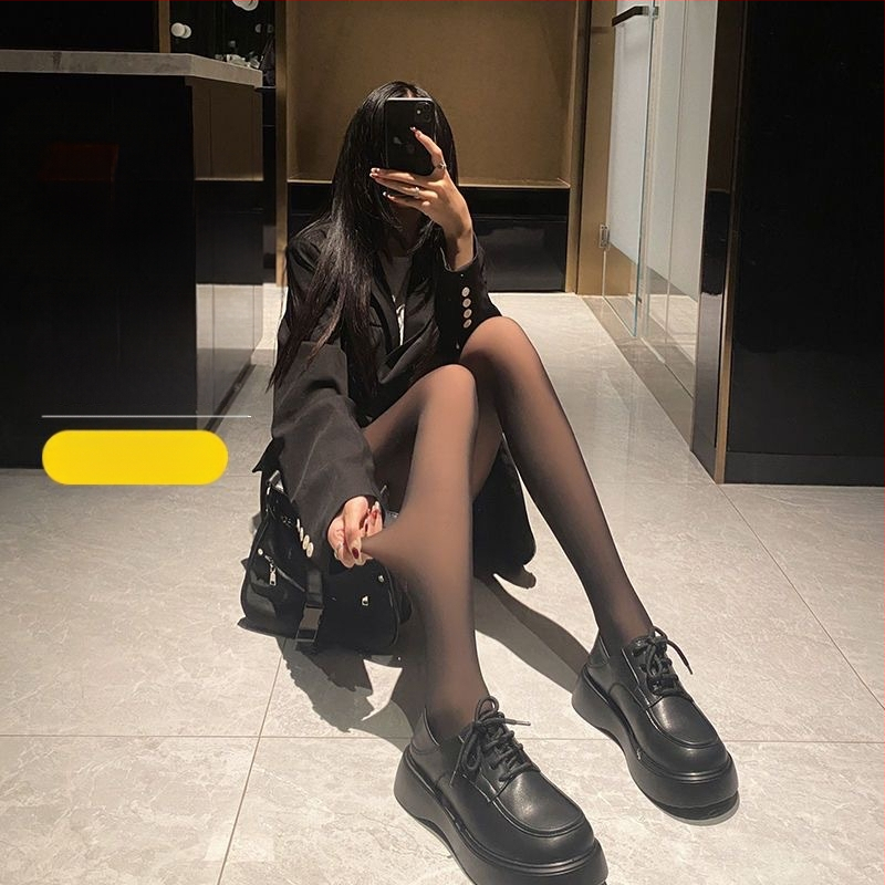 Pamutkeverék harisnya fleece béléssel és vastagított kivitelben télre, egyszínű mintázat, formázás, fényvisszaveredés elleni és súrlódás elleni védelem