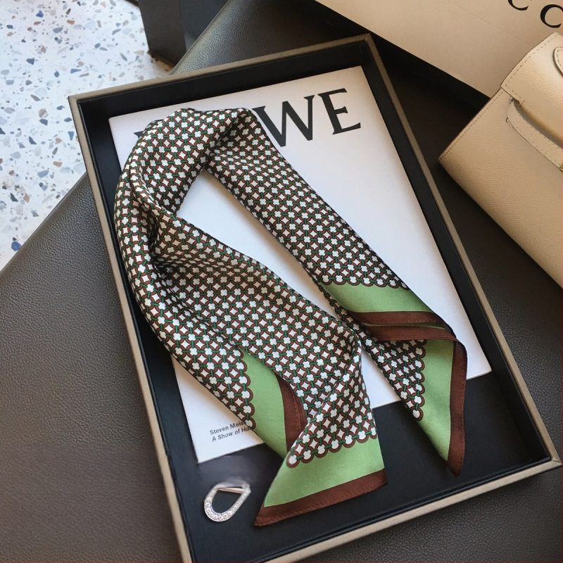 Μεταξωτό φουλάρι τετράγωνο, 100% μετάξι, απλή ύφανση, εκτυπωμένο, καλοκαίρι