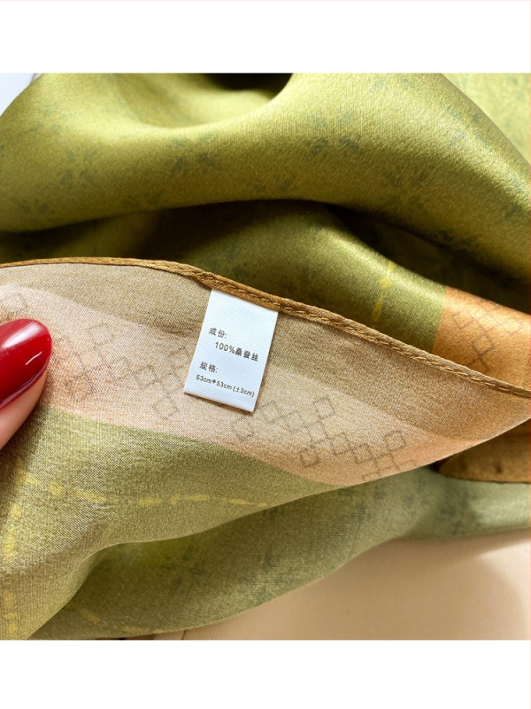 Šalikas, 100% medvilnė, paprastas audimas, mažas kvadratinis stilius, ruduo