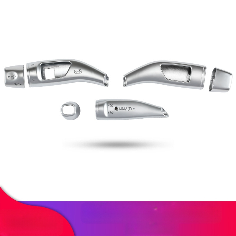 Universali magnetinė diegimo sistema vairuotojo rato pavarų svirtelei ir valytuvo svirčiai