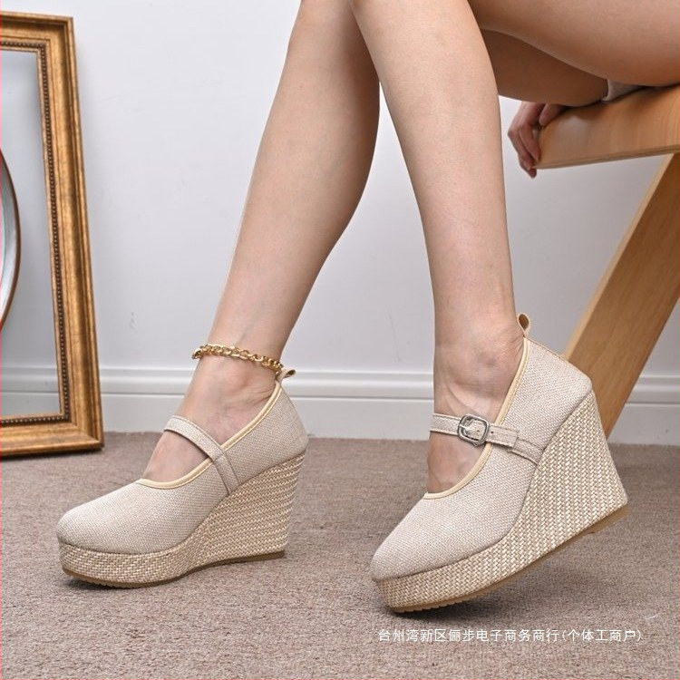 Sieviešu auduma kurpes ar zemu papēdi un sprādzes aizdari, gumijas zole, 0-3 cm papēdis, pavasaris