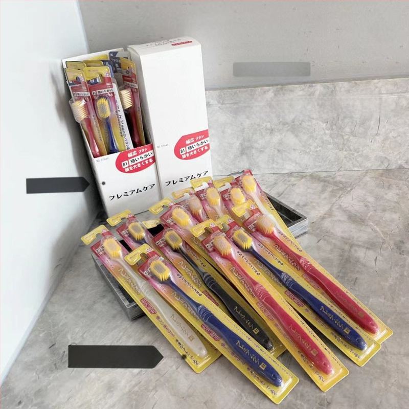 Зъбна четка за възрастни в японски стил, меки четина, високи и ниски четина, широка глава, 12 бр комплект