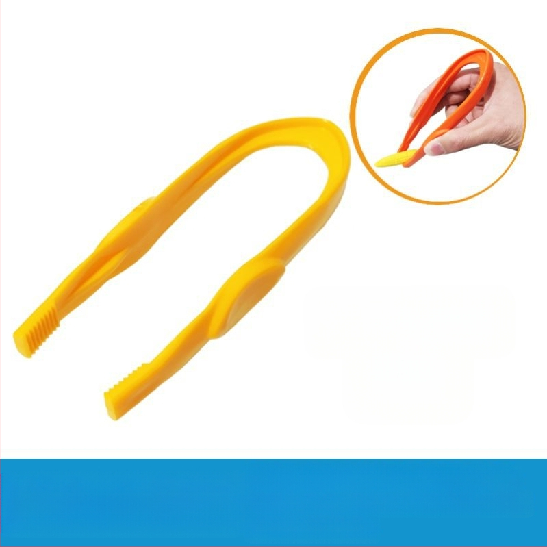 Montessori ugdymo žaislas: metalinės žnyplės smulkiajai motorikai, moksliniams stebėjimams (Kilmė: Pekinas; Amžius: 0-2 metai)