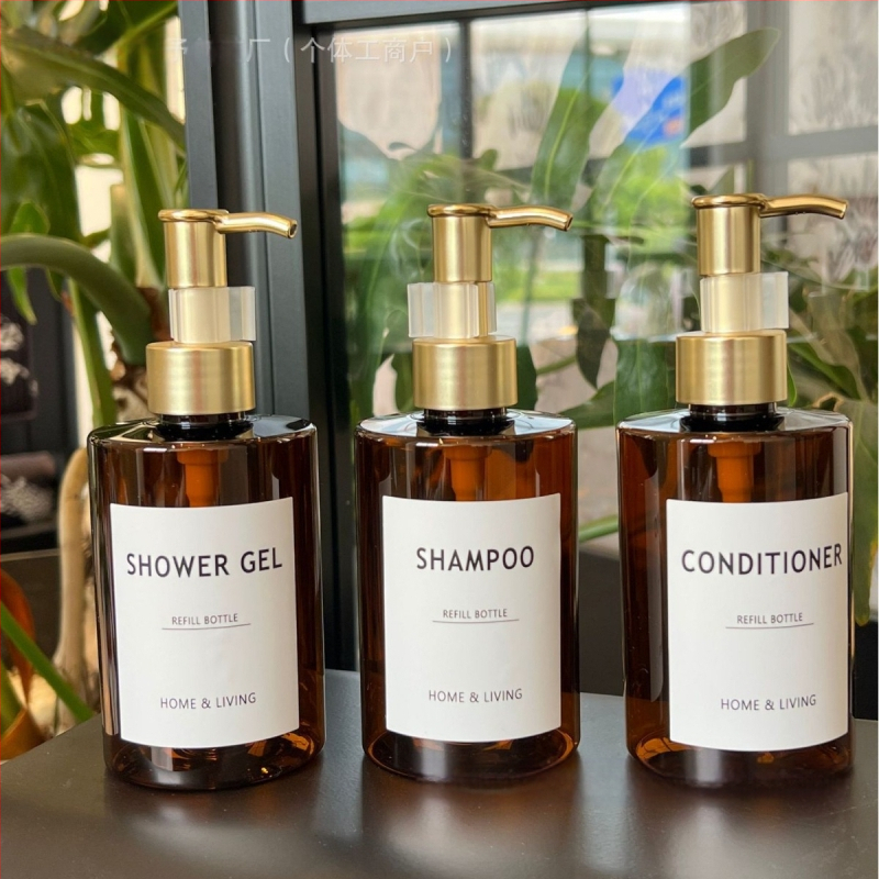 Set călător într-o sticlă cilindrică de 200ml, Brand Craftsmanship, PET, Blow molding, Nivel ambalaj 3, AJ200ml