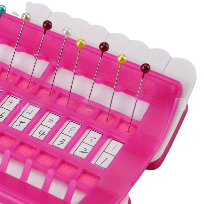 Organizator igala i niti za krstni bod (cross stitch), držač igala, organizator niti za šivanje — Flower in hand, ZM102, 70 g