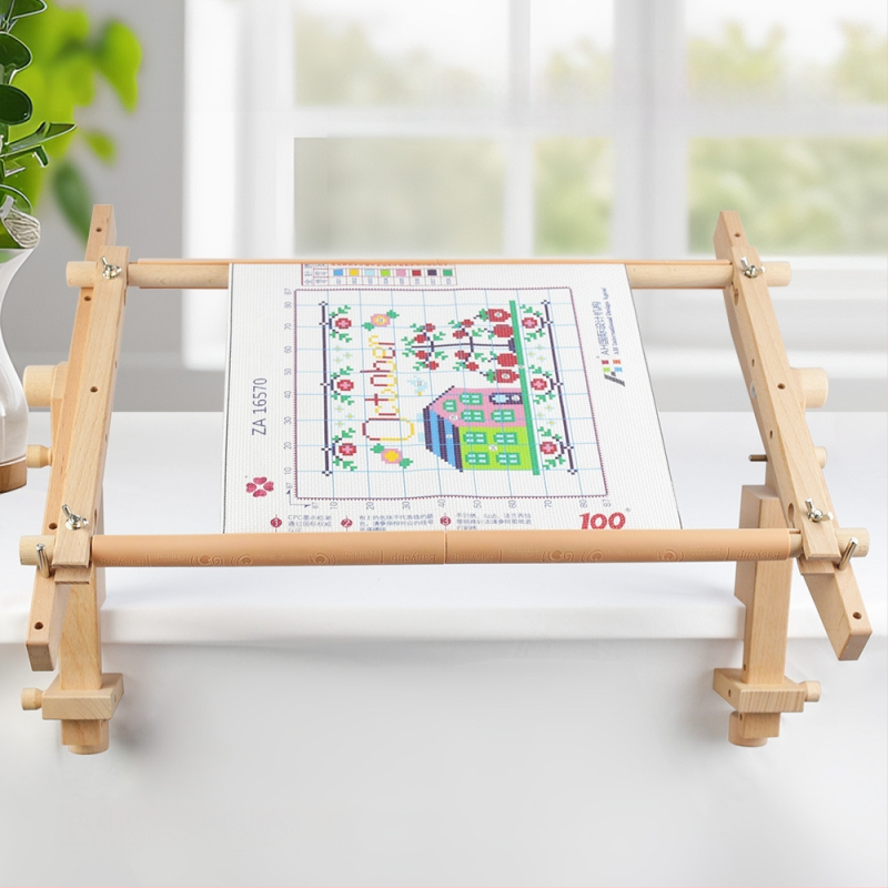 Pārvadājamais koka adīšanas statīvs ar noņemamu krustdūriena rāmi, kods 346, citi koka izstrādājumi, mūsdienīgs minimālisma stils