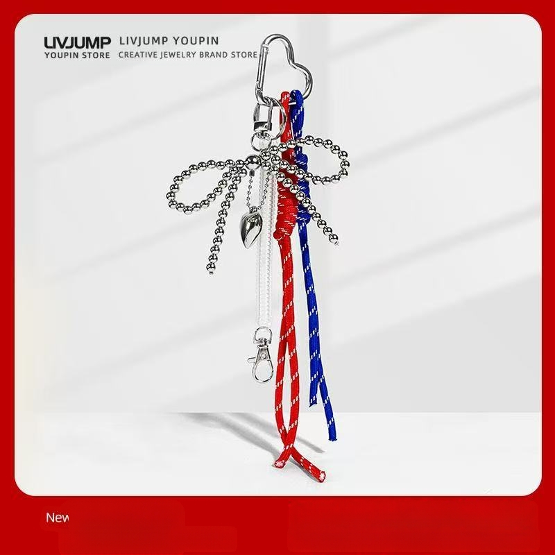 Somas pakaramājs: neilona austā siksna ar mašulīte, ģeometrisks raksts, izsmalcināts pieaugušās sievietes stils, pavasaris 2025