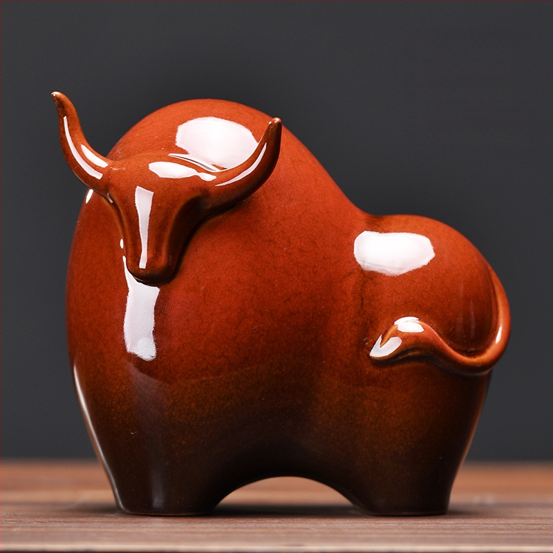 Κεραμική φιγούρα ταύρου σε κινεζικό στυλ, πορσελάνη μονοχρωματικής εμαγιέ; κατηγορία: ζώα; συσκευασία: απλή