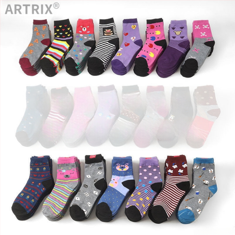 Ikdienas zeķes ar sviediena uzsūcošu audumu, īsas potītes, pavasaris, galvenā materiāla saturs zem 30%