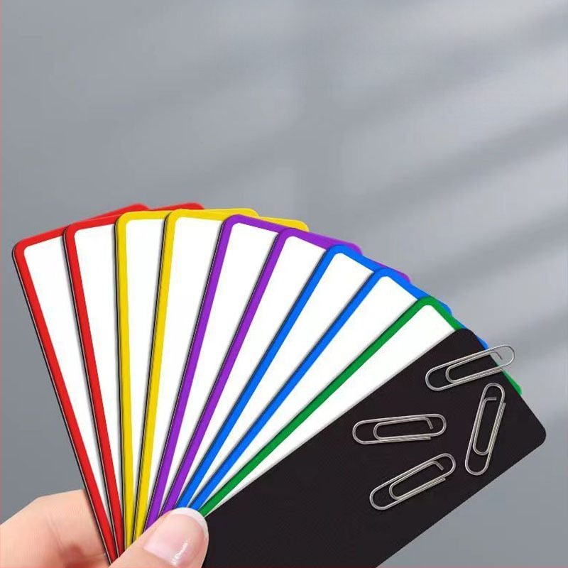 Магнитна едностранна етикетка за склад - пластмасов панел, без кант, дебелина 0.7 мм, за записване с водно-базов маркер