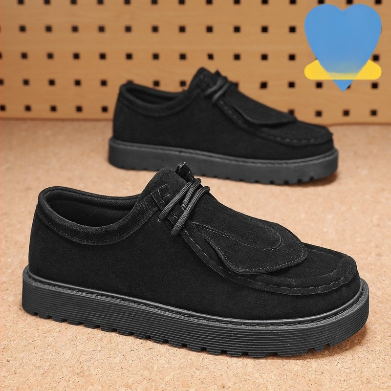 Skate apavi, virsējā daļa no auduma, galvaskausa raksts, šņorējami, silti